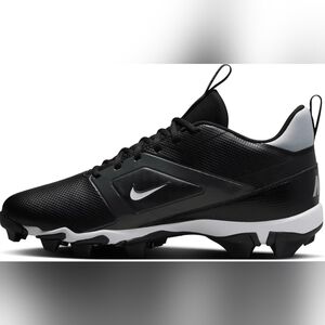 Nike Men's Alpha Menace 4 Shark Football Cleats